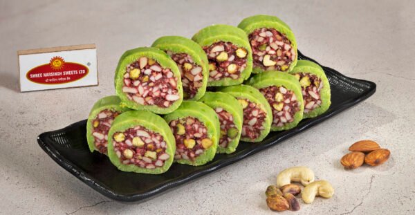 rose pista cake